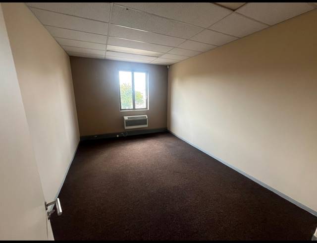 2,223M² OFFICE TO LET IN RIVONIA